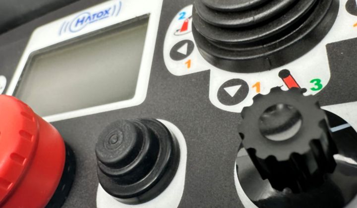 HATOX | Radiocommandes de sécurité à usage professionnel